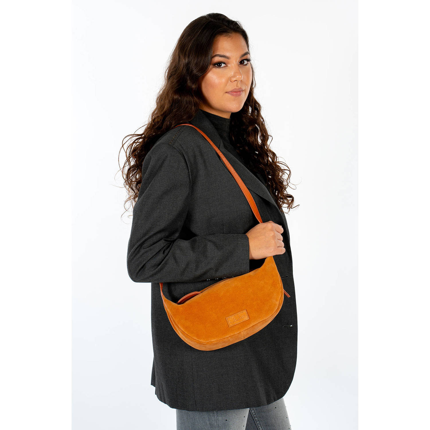 Chabo Bags suede crossbody tas Summer cognac