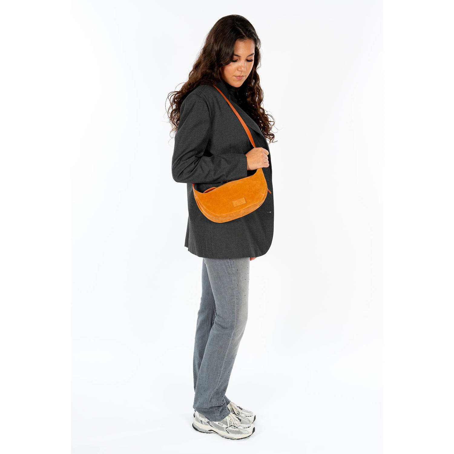 Chabo Bags suede crossbody tas Summer cognac