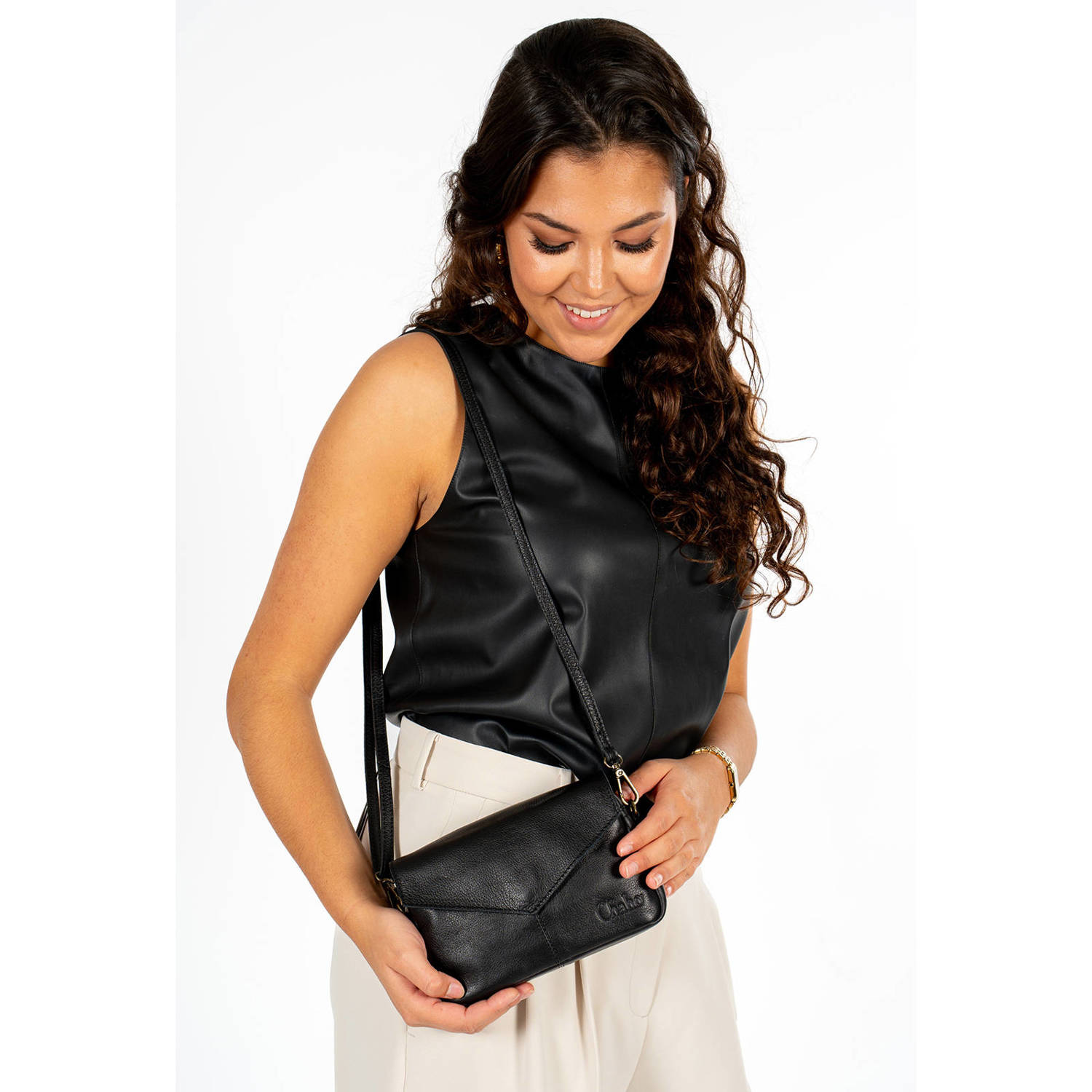 Chabo Bags leren crossbody tas Rio Romy Plain zwart