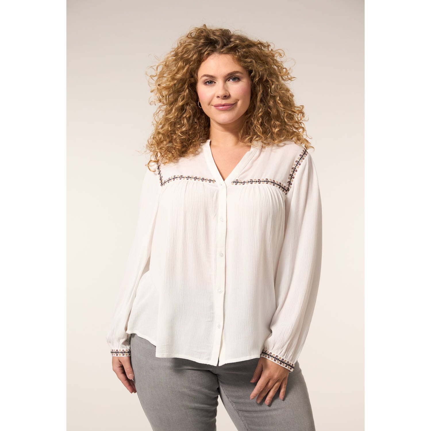 Miss Etam Plus top wit