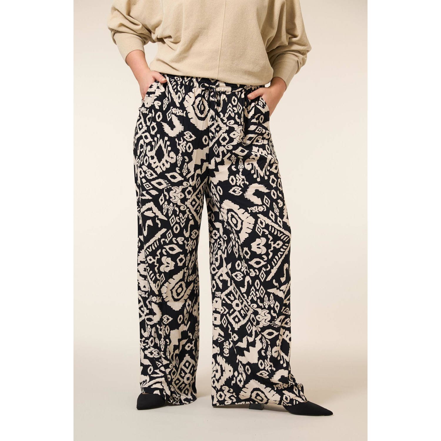 Miss Etam Plus wide leg high waist broek zwart