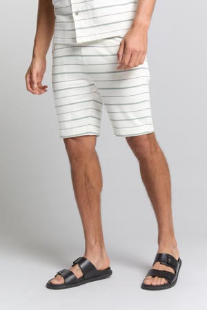 regular casual short ecru