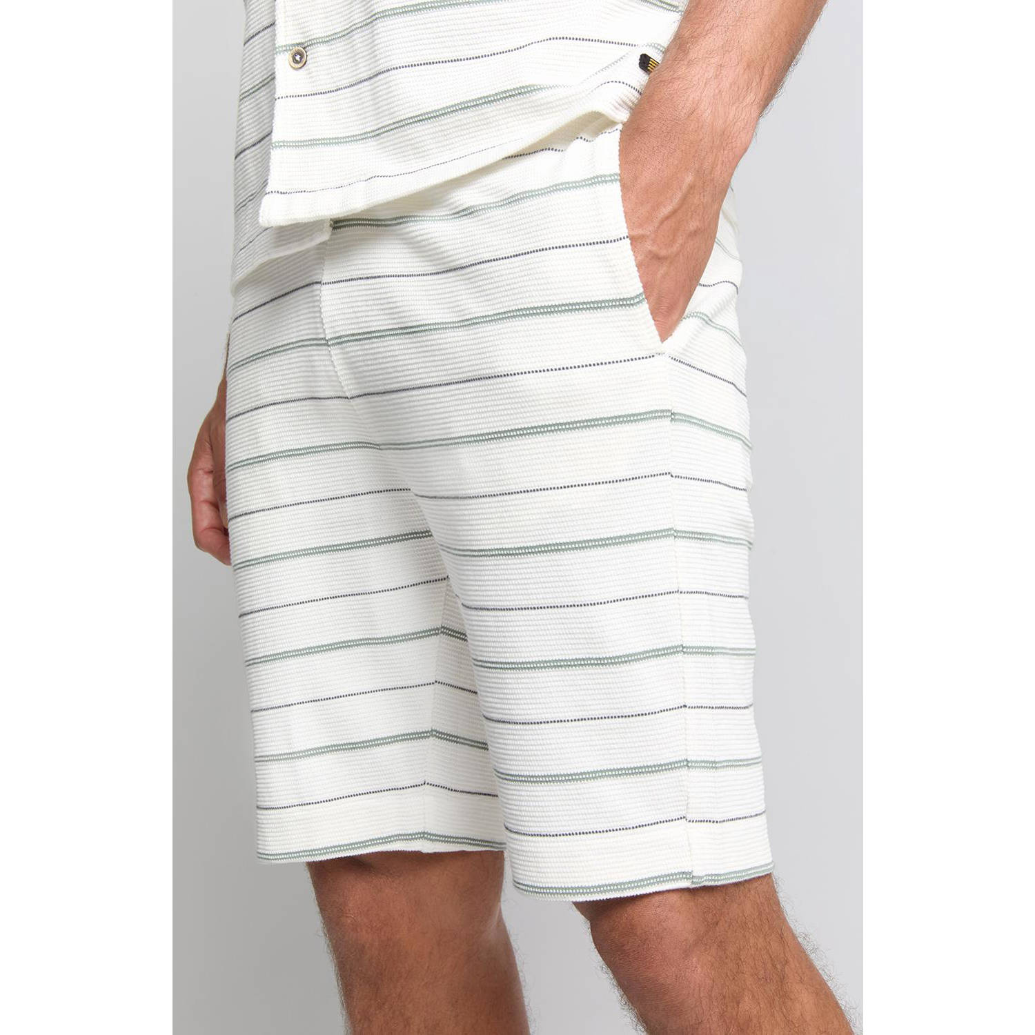 No Excess regular casual short ecru