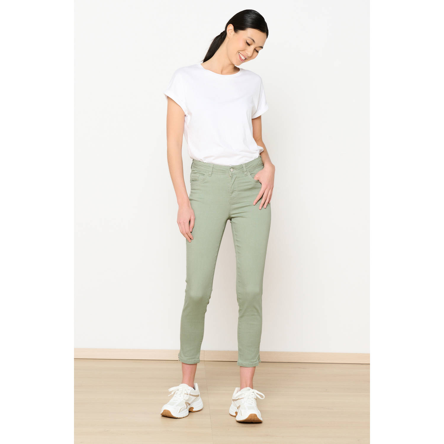 LOLALIZA cropped jeans lichtkaki