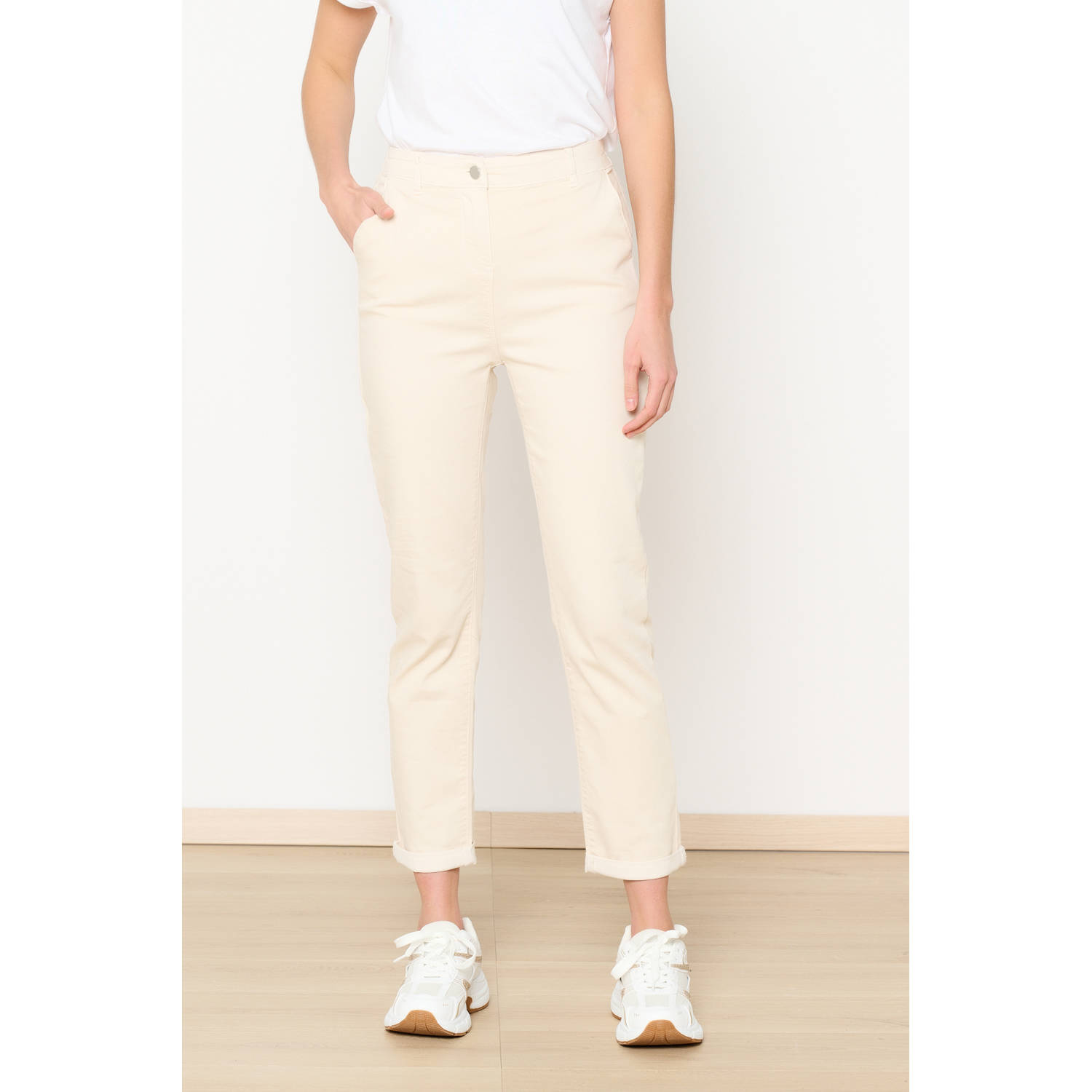 LOLALIZA tapered regular waist broek ecru
