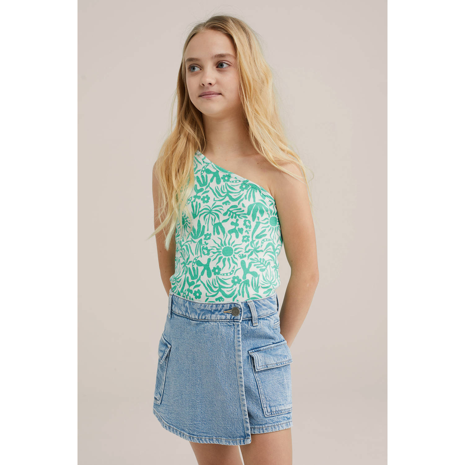 WE Fashion one shoulder top wit rib gebreid