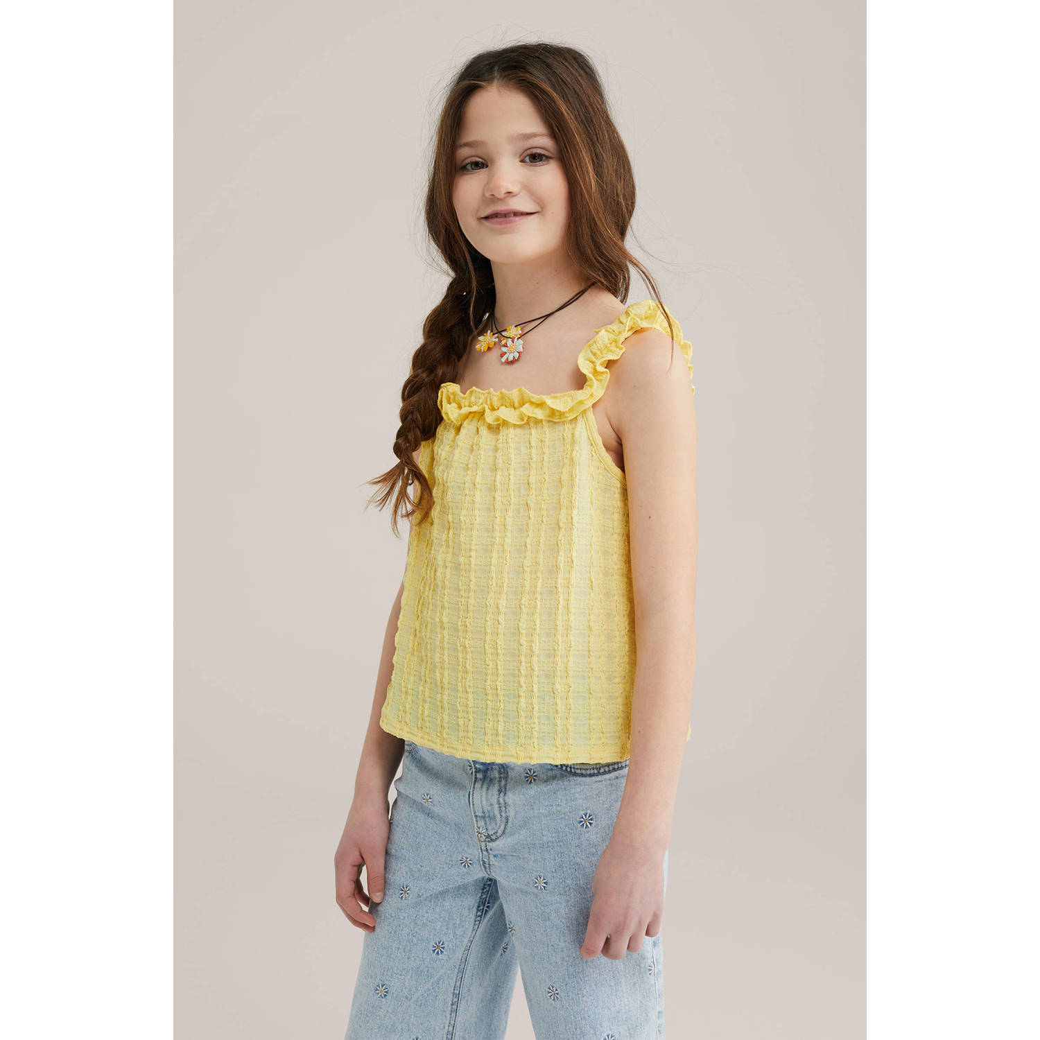 WE Fashion mouwloze top lichtgeel