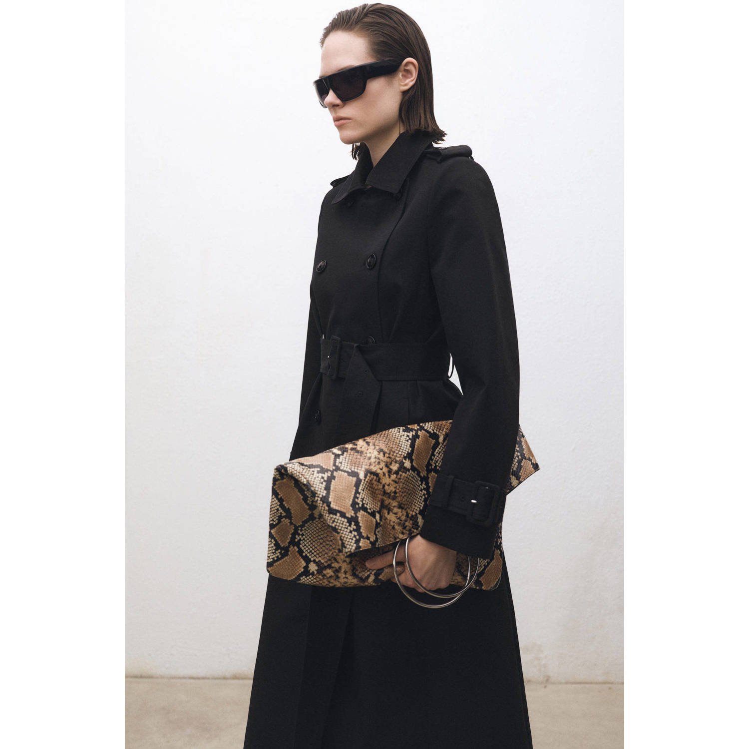 Mango trenchcoat zwart