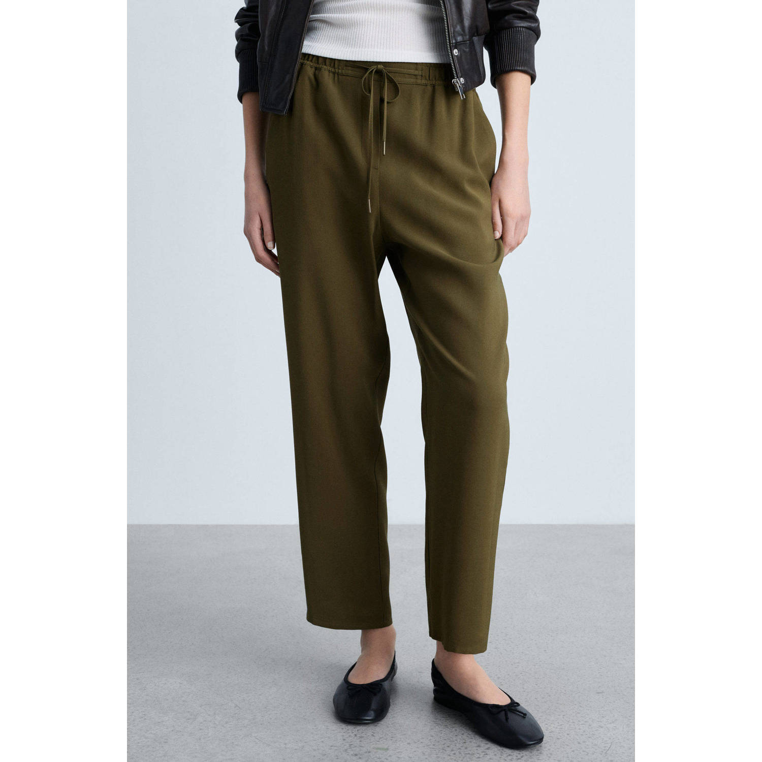 Mango slim regular waist broek kaki
