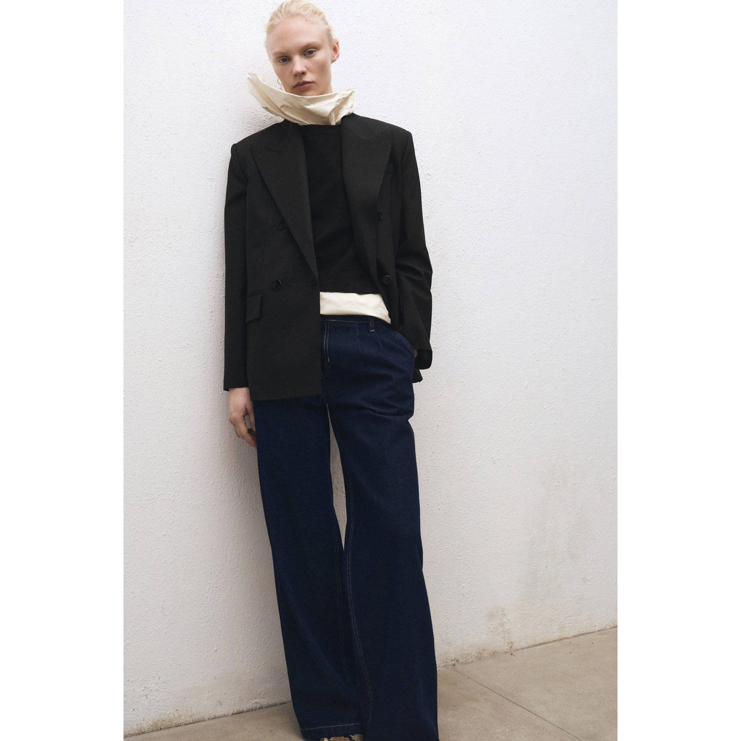 Mango regular blazer zwart
