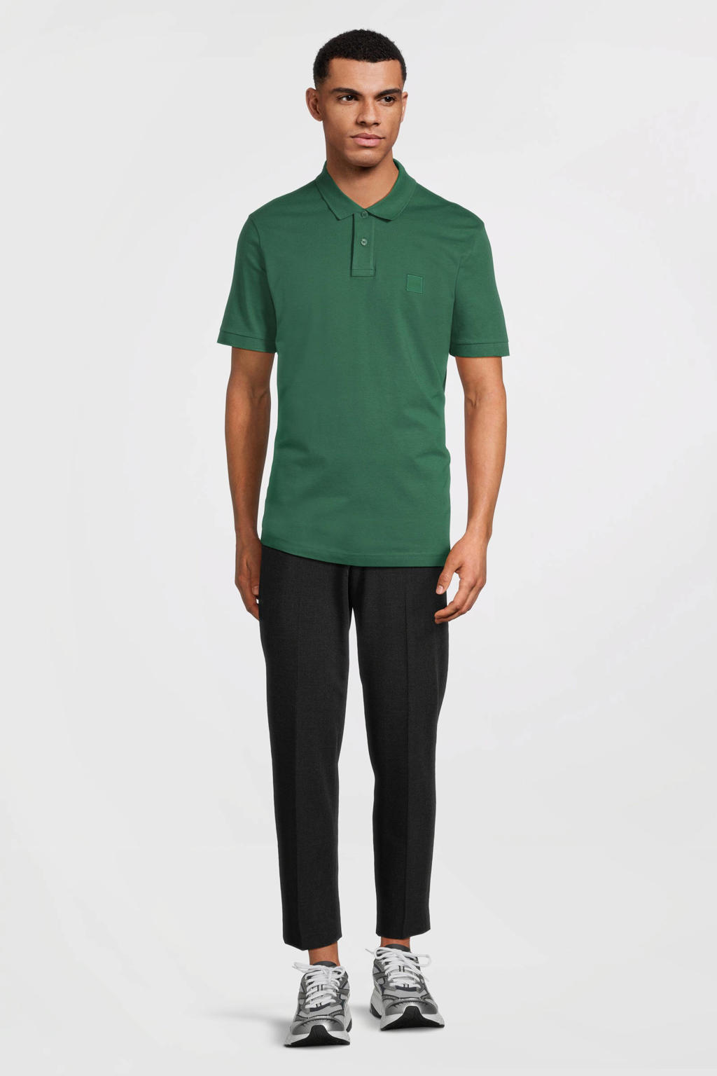 Groene heren BOSS regular fit polo van katoen met effen, korte mouwen en klassieke kraag