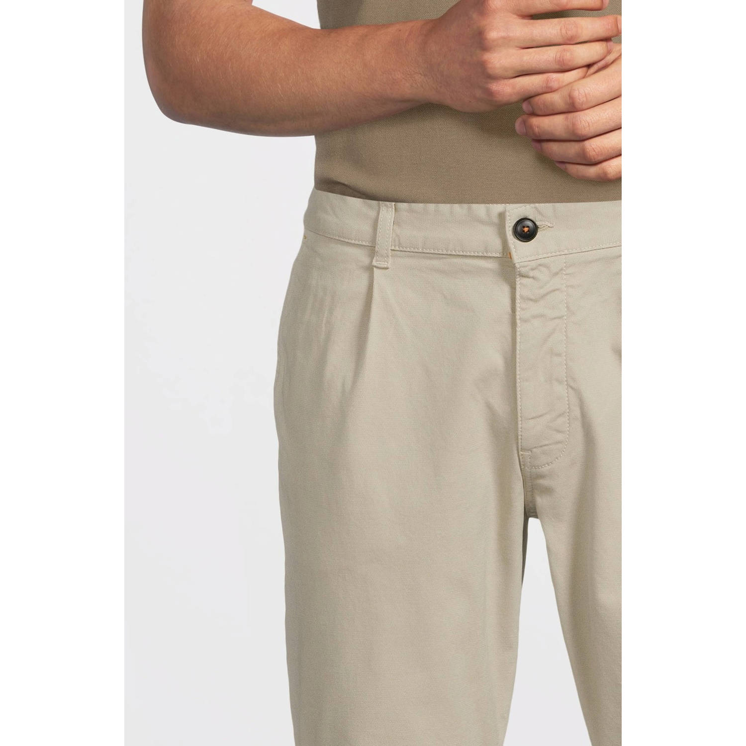 BOSS relaxed chino beige