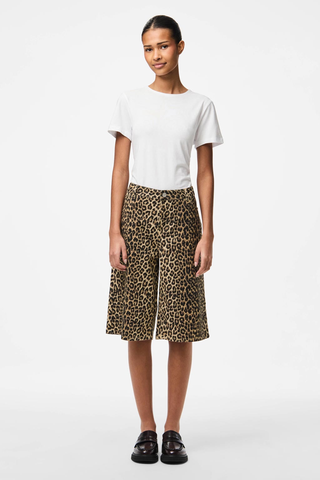 PIECES wide leg regular waist denim short bruin