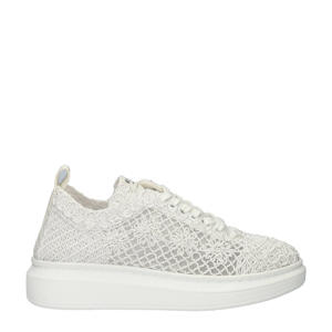   sneakers wit