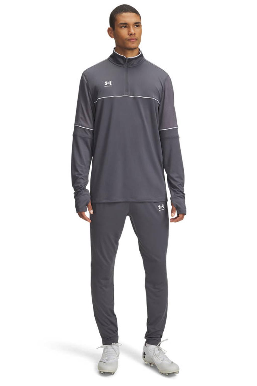 Grijze heren Under Armour trainingsbroek Challenger van polyester met regular fit, elastische tailleband met koord en effen