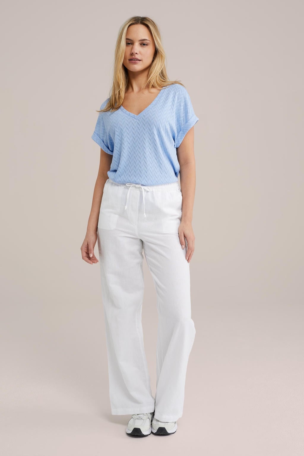 Lichtblauwe dames WE Fashion top van polyester met effen, korte mouwen en V-hals