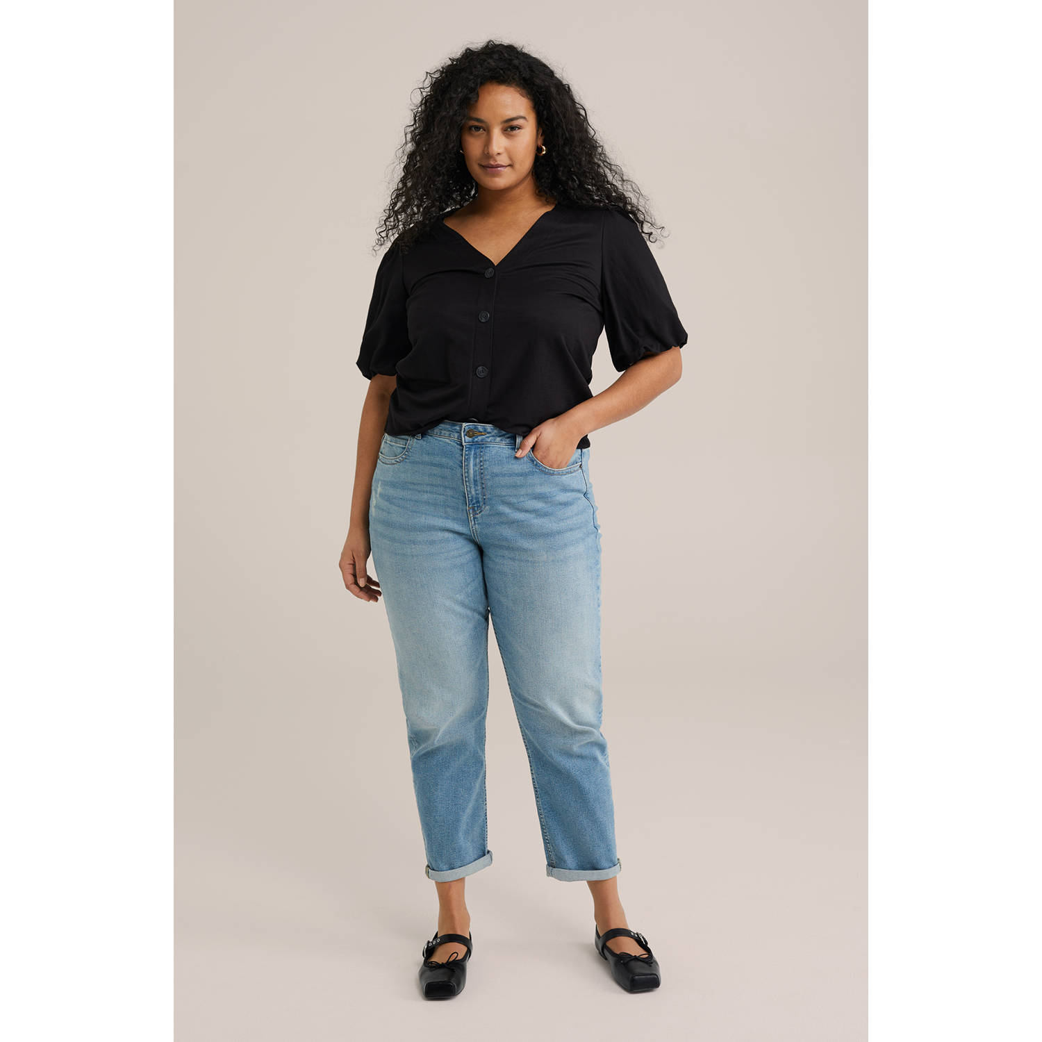 WE Fashion Curve top zwart