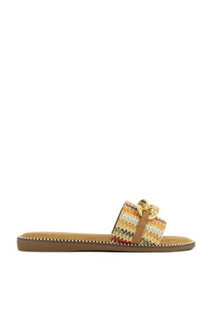 slippers cognac