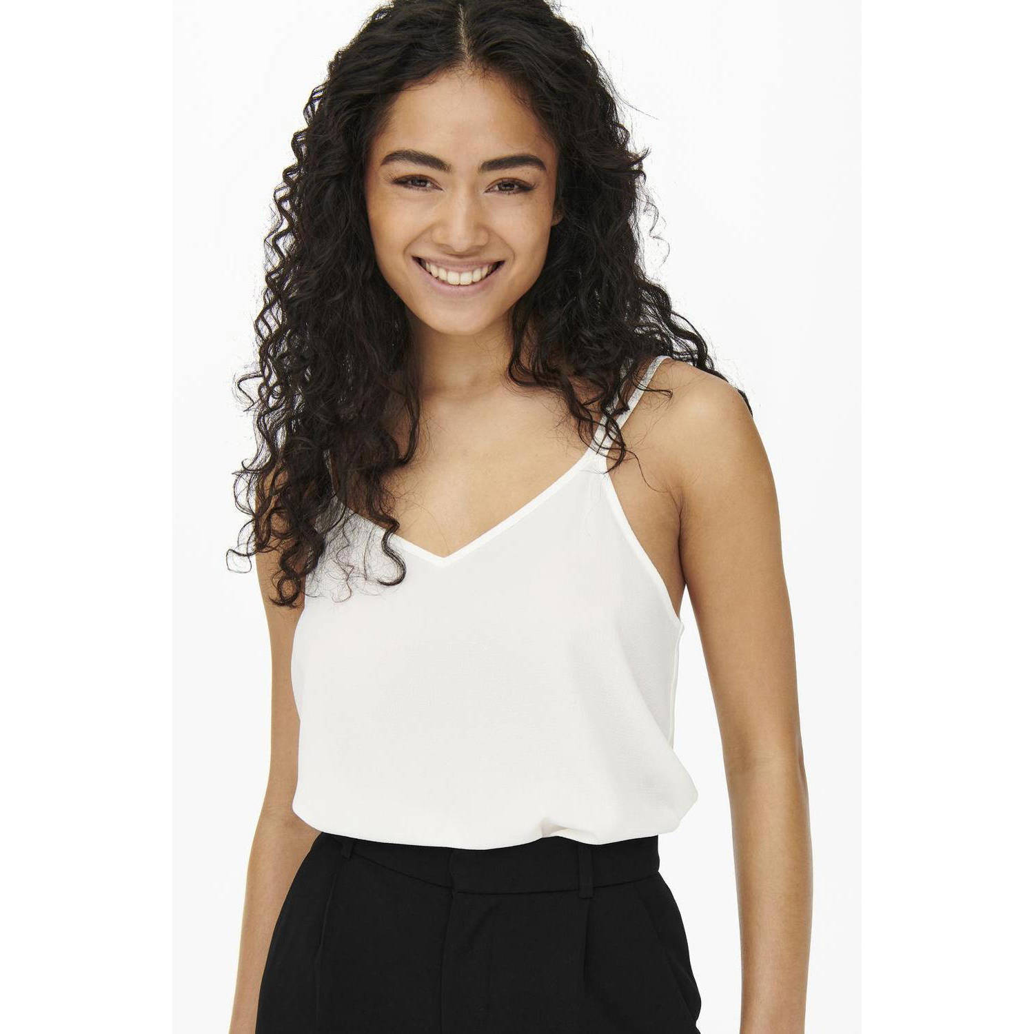 JDY straight regular waist chino short zwart