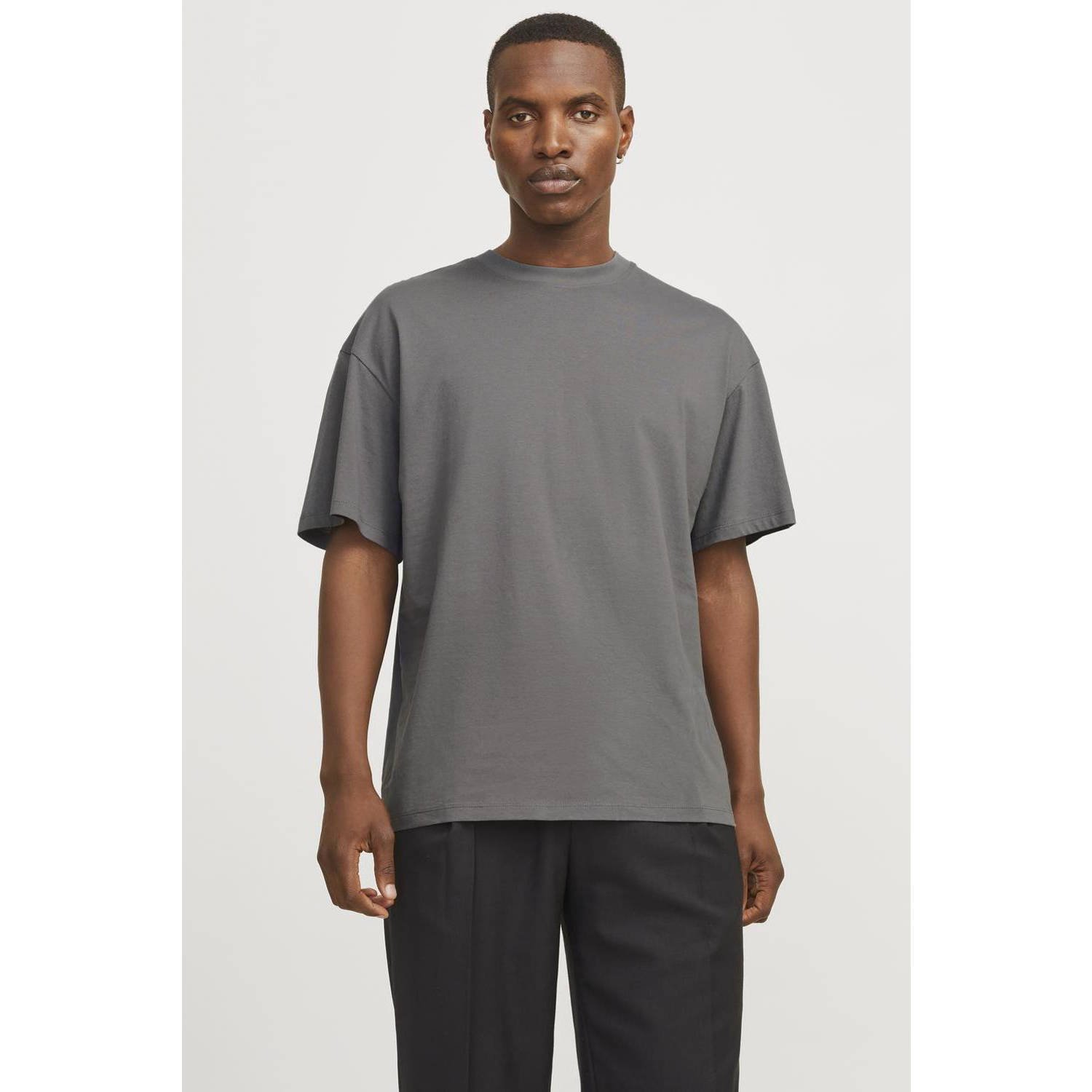 JACK & JONES ESSENTIALS t-shirt grijs