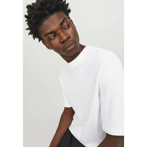 JACK & JONES ESSENTIALS relaxed T-shirt wit afbeelding