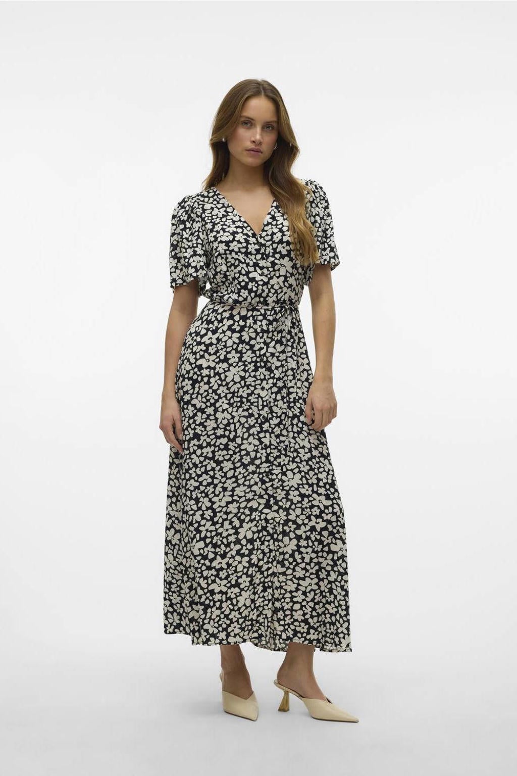 Zwart en ecru dames VERO MODA maxi jurk van viscose met effen, korte mouwen, V-hals en geweven detail