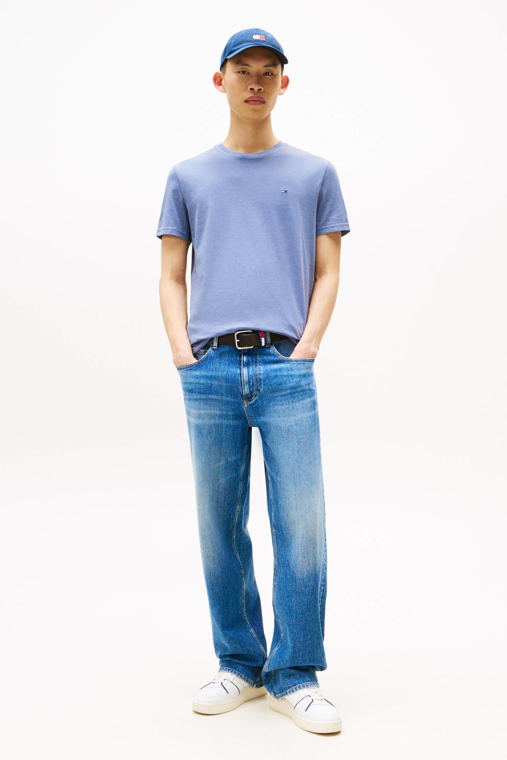 Lichtblauwe heren Tommy Jeans T-shirt van katoen met melée print, korte mouwen en ronde hals