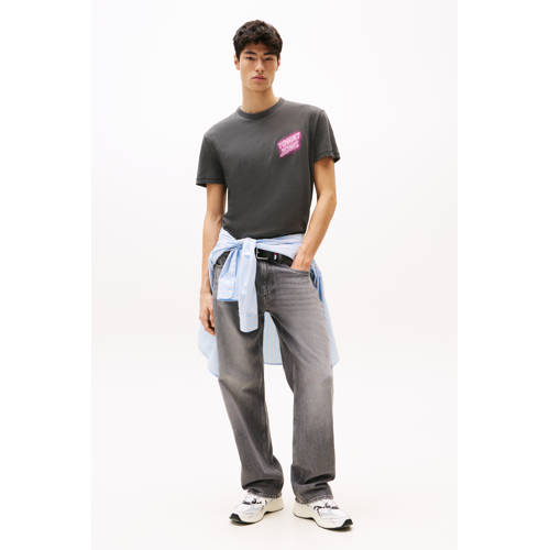 Tommy Jeans T-shirt antraciet afbeelding