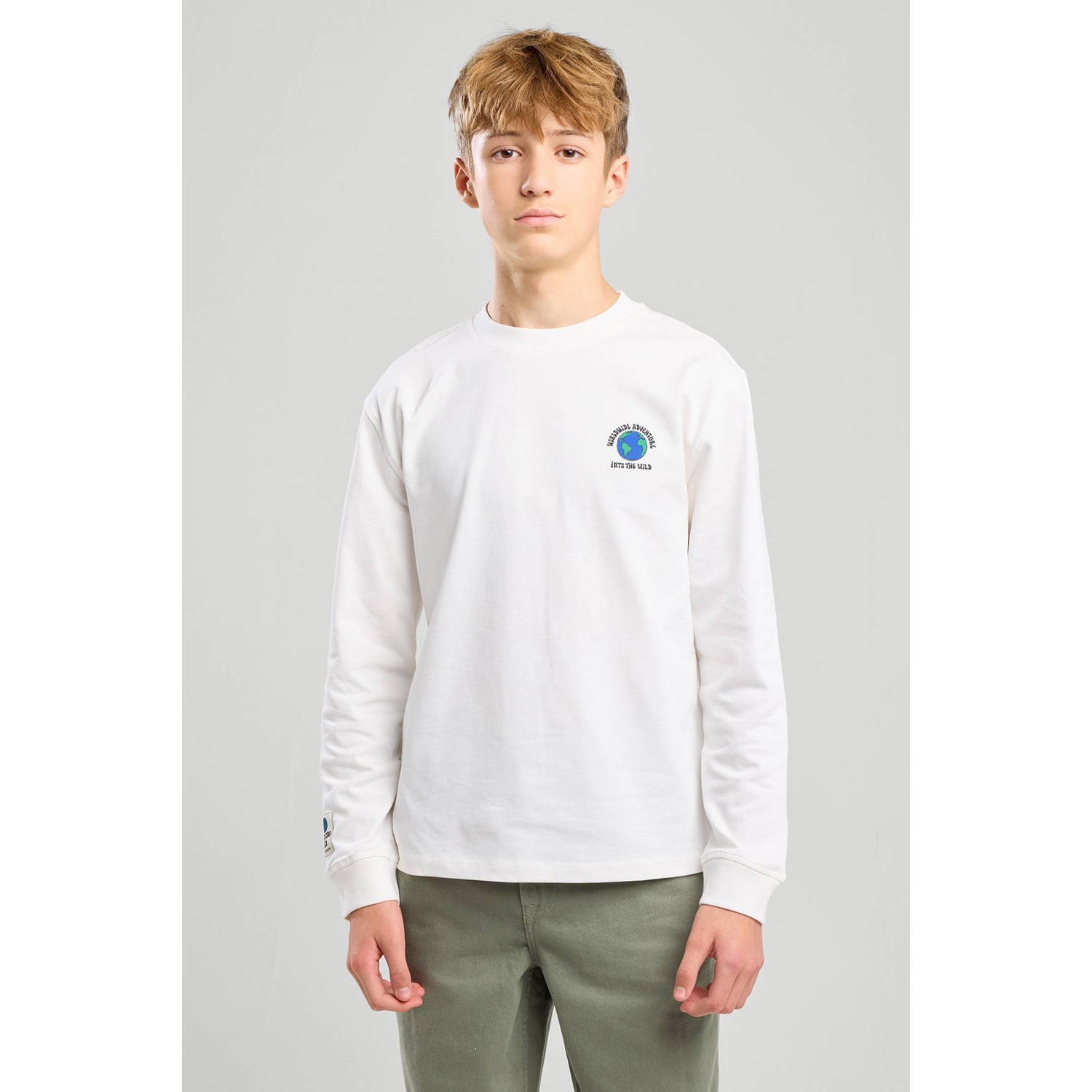 America Today longsleeve ecru