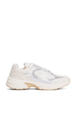chunky sneakers wit