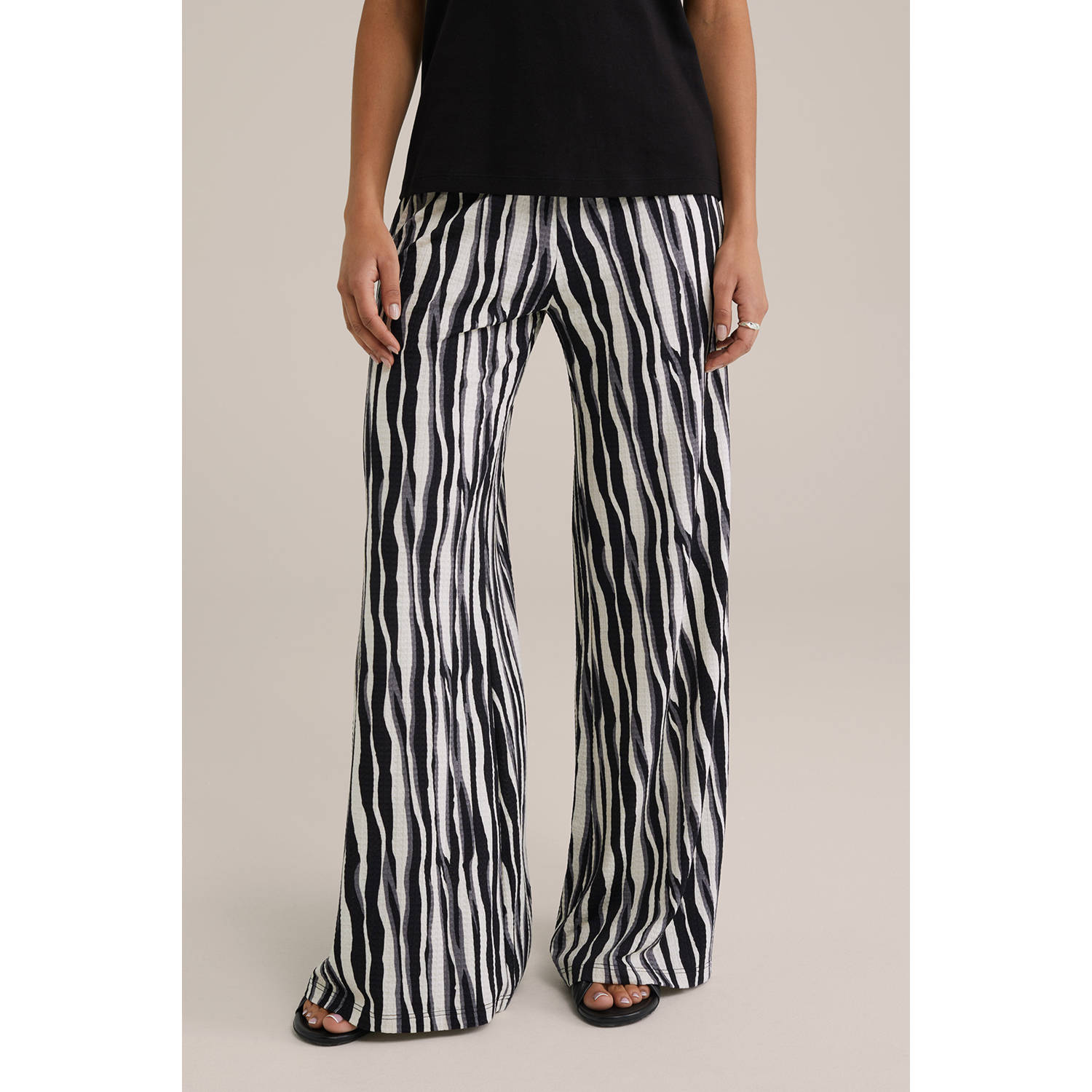WE Fashion high waist casual broek zwart