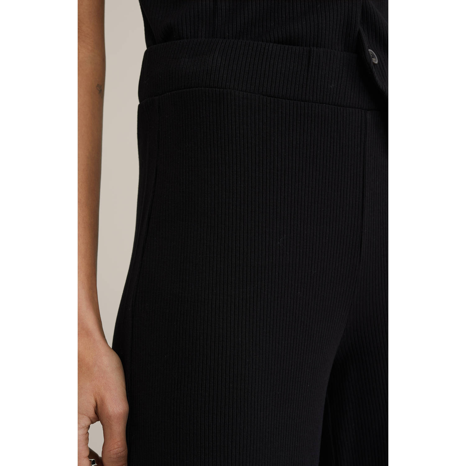 WE Fashion regular waist broek zwart rib gebreid