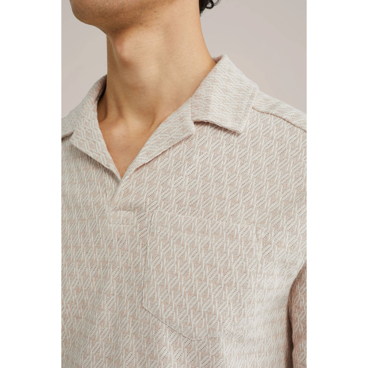 WE Fashion slim polo met ingebreid patroon ecru