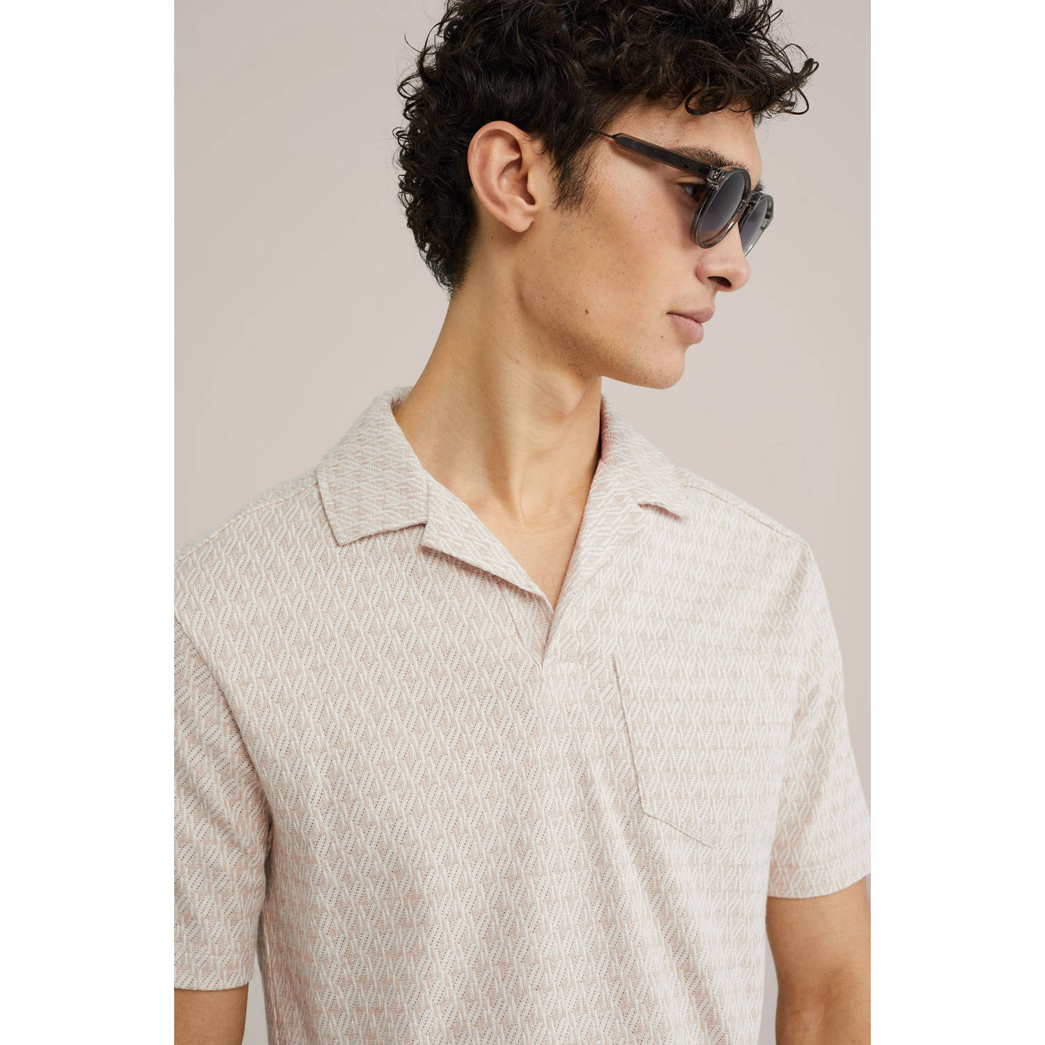 WE Fashion slim polo met ingebreid patroon ecru