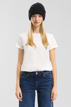 T-shirt wit