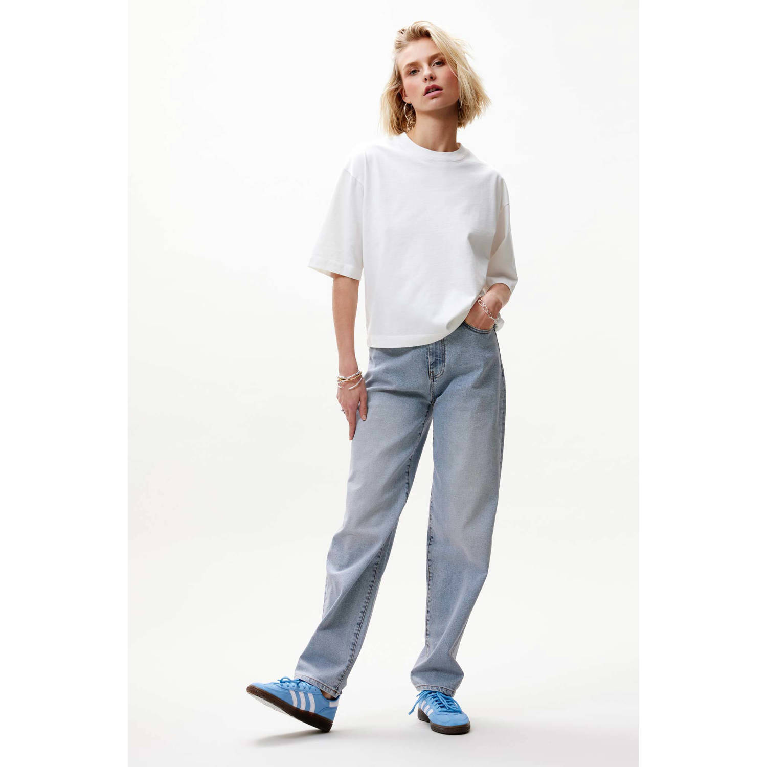 Catwalk Junkie T-shirt wit roze