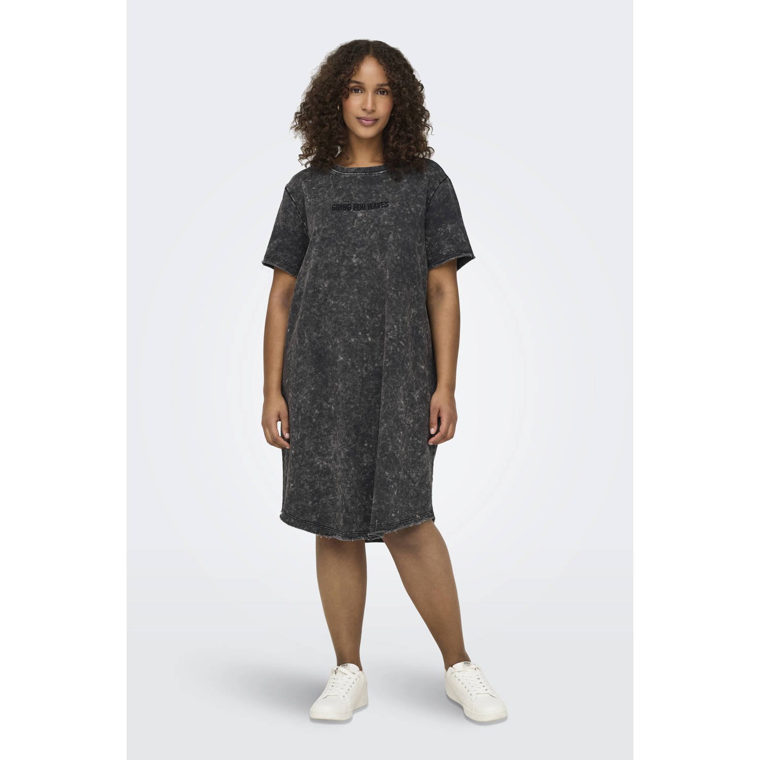 ONLY CARMAKOMA t-shirtjurk antraciet