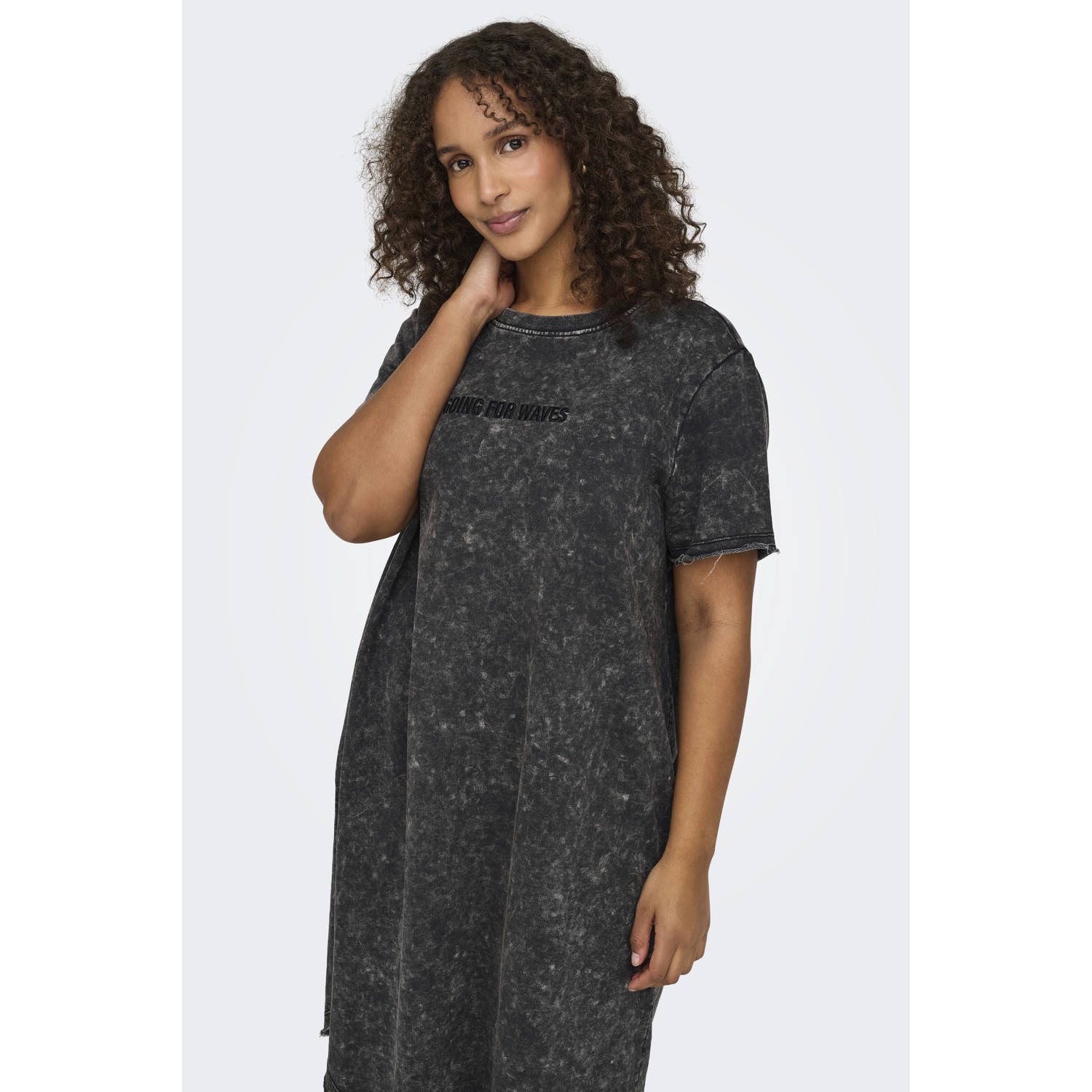 ONLY CARMAKOMA t-shirtjurk antraciet