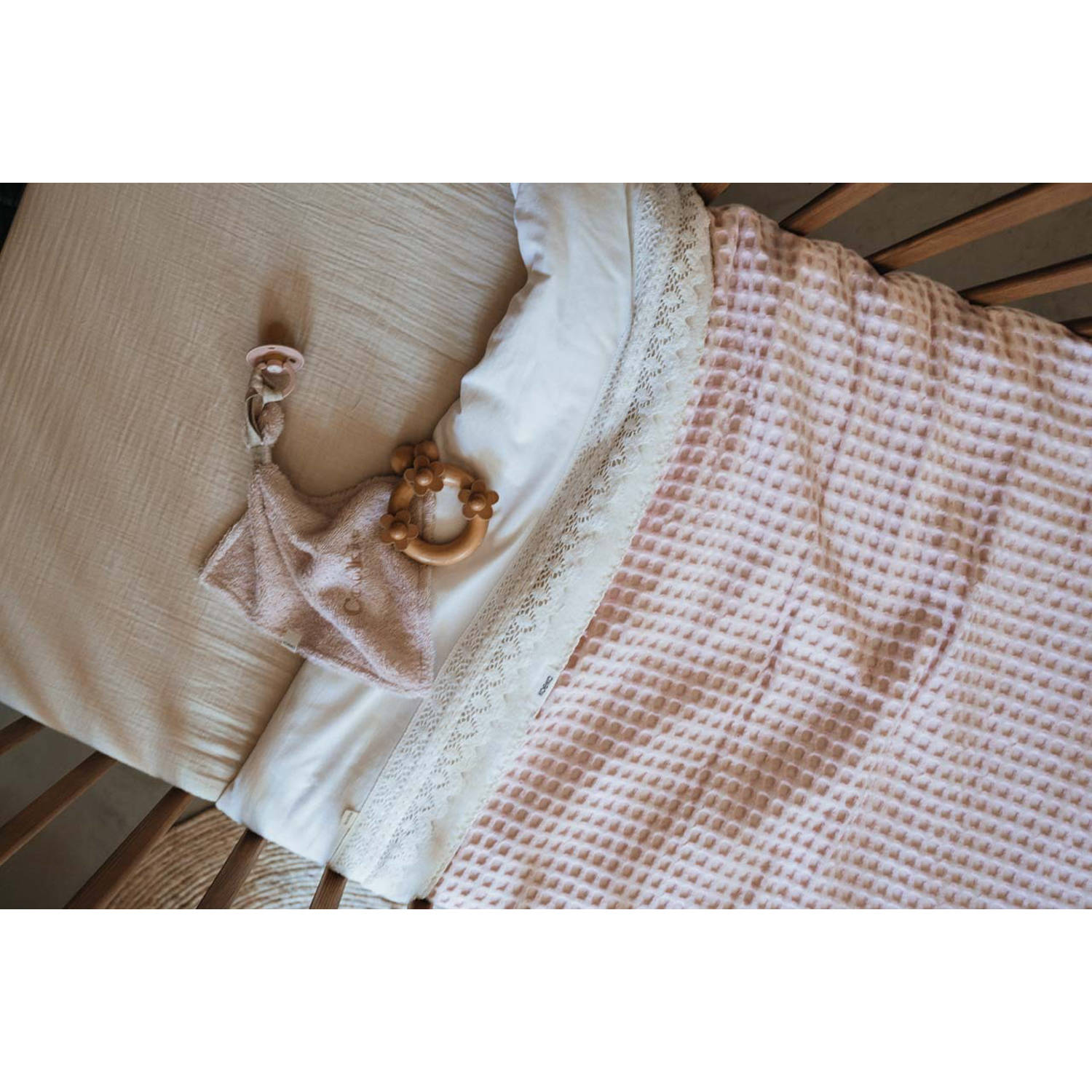 Koeka all season wiegdeken Amsterdam wafel katoenfleece cotton candy