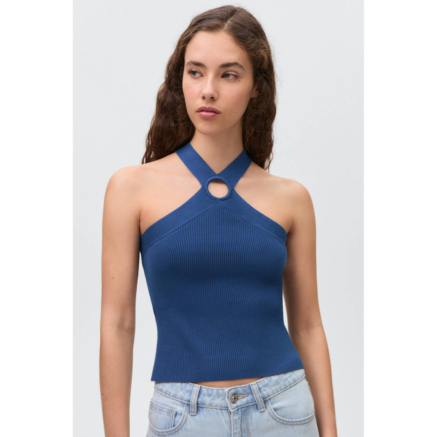 MANGO TEEN haltertop blauw rib gebreid