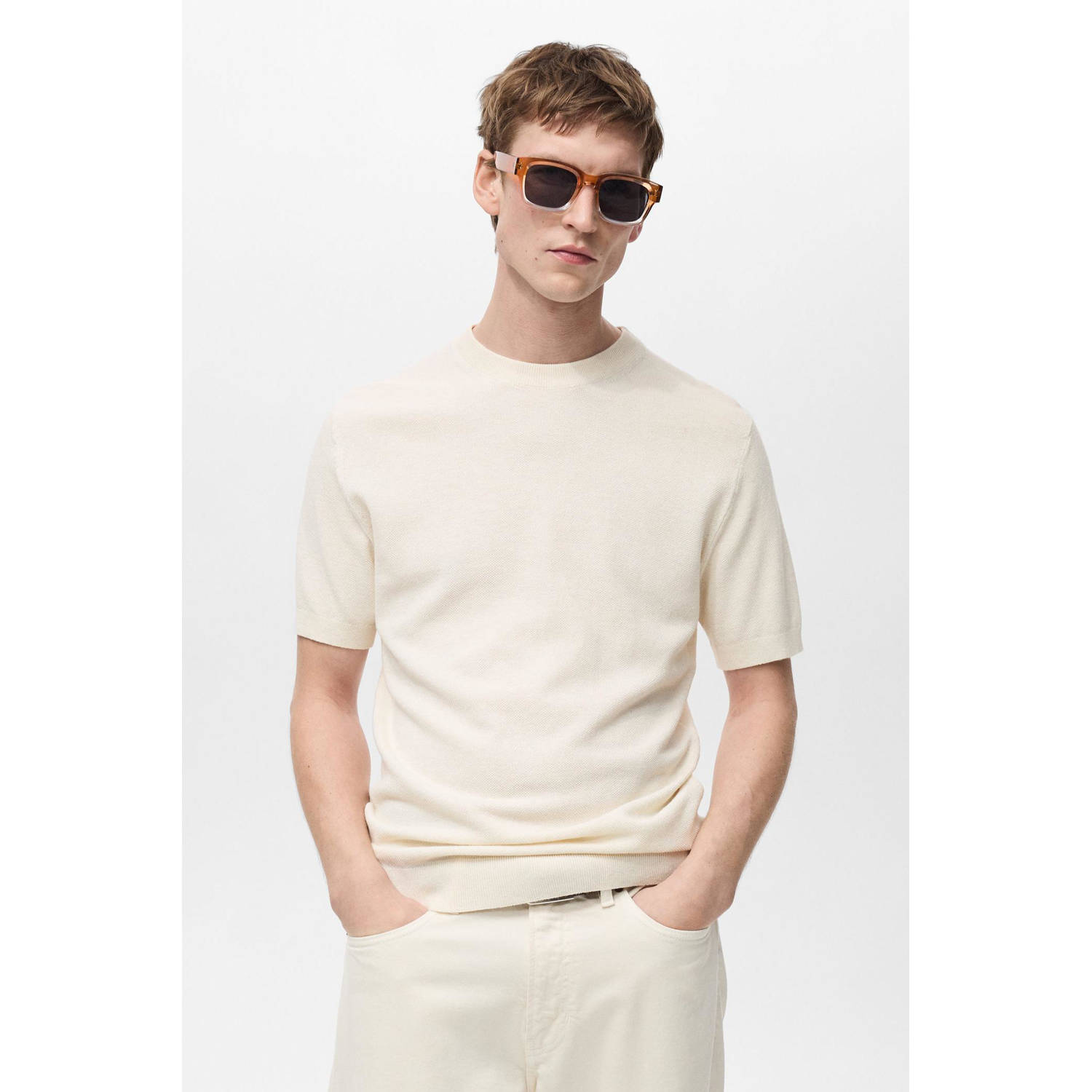 Mango Man T-shirt fijn gebreid ecru