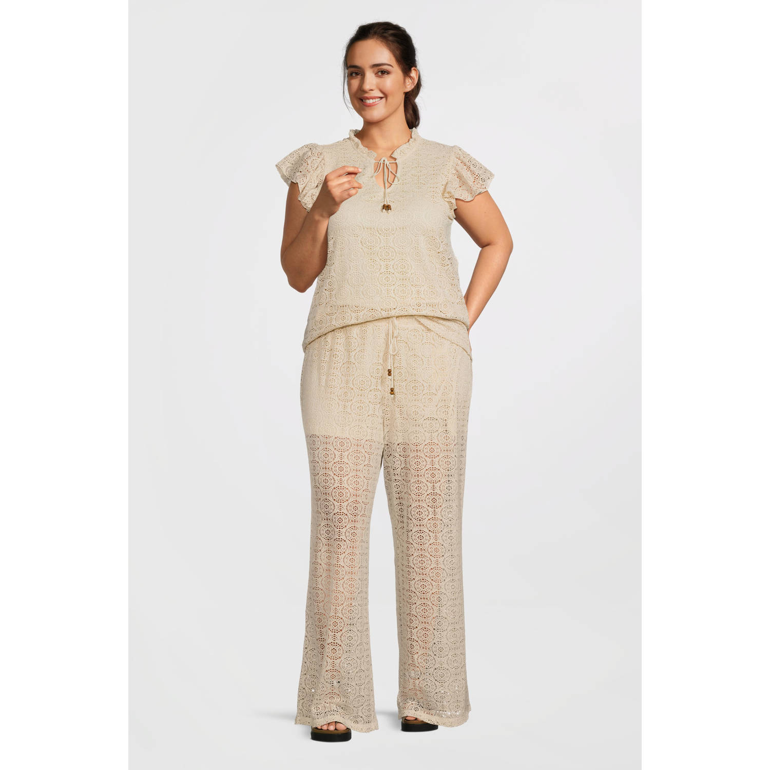 VERO MODA CURVE wide leg regular waist casual broek ecru crochet
