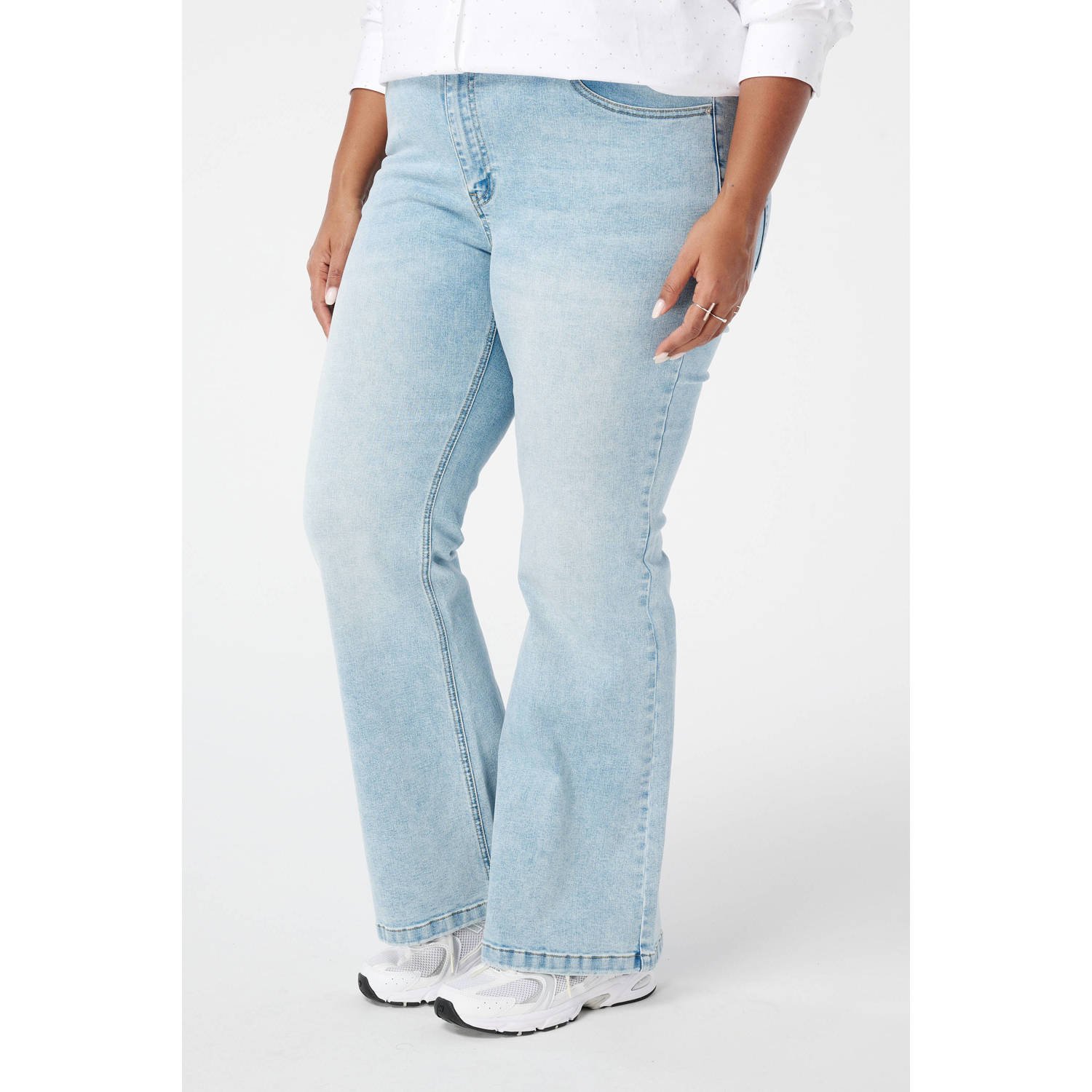 MS Mode flared jeans light blue denim