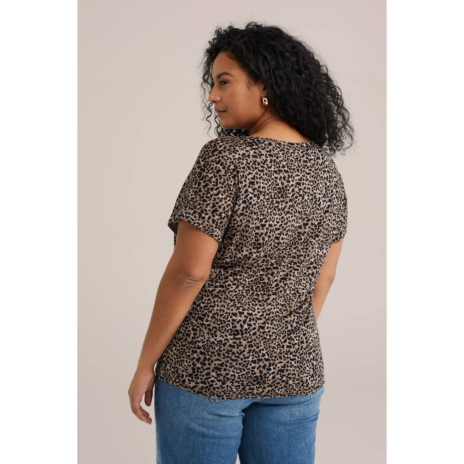 WE Fashion Curve T-shirt bruin