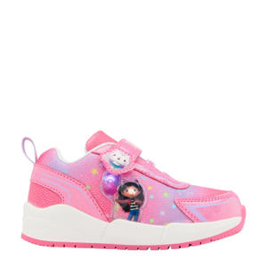   sneakers met lichtjes roze
