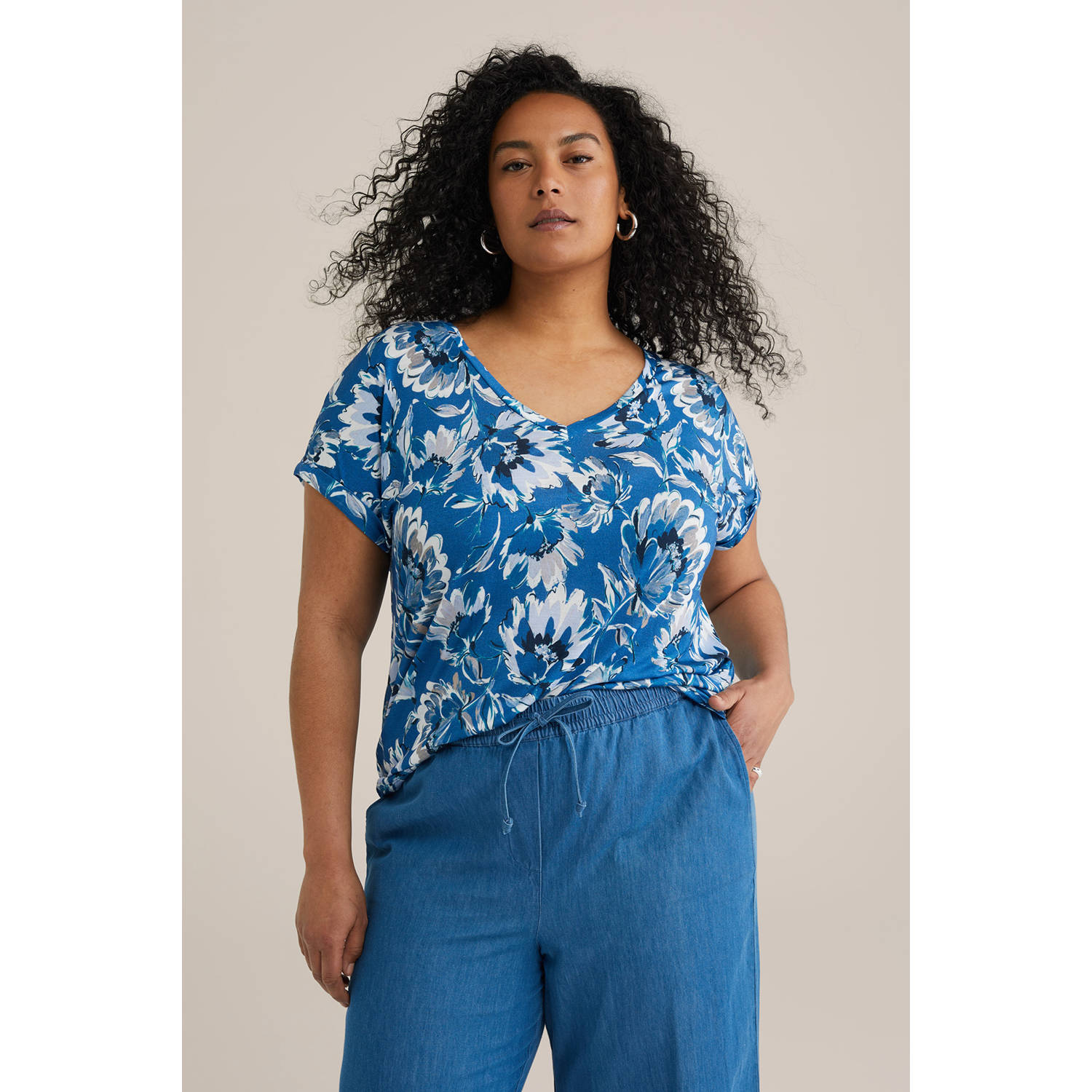 WE Fashion Curve T-shirt blauw