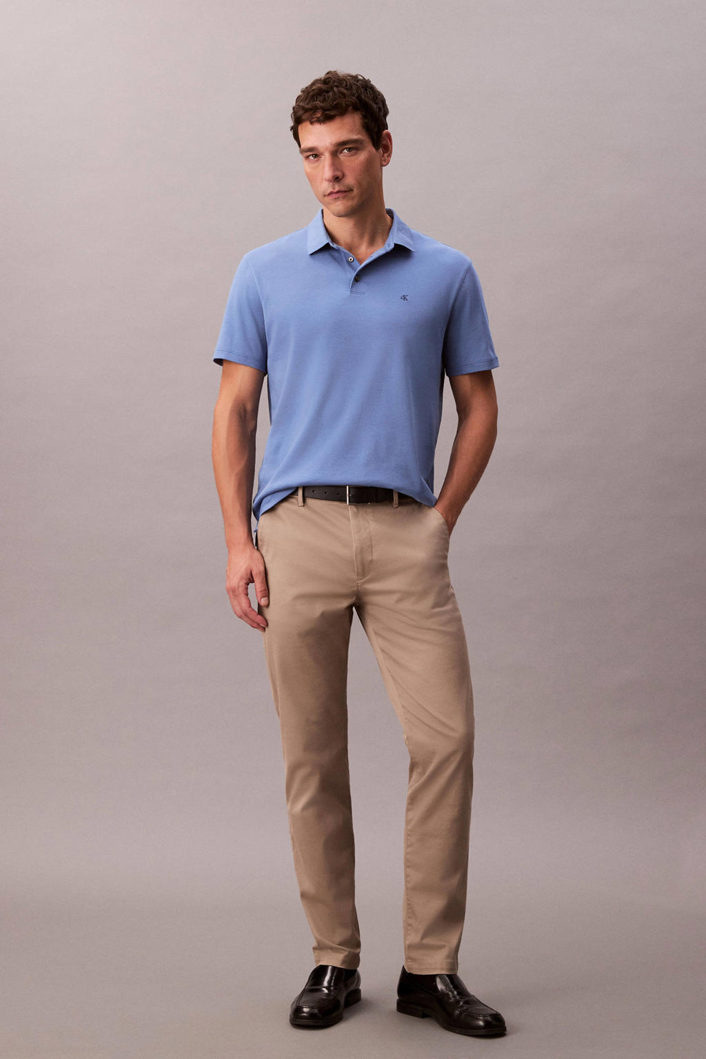 Blauwe heren Calvin Klein regular polo van katoen met effen, korte mouwen en knoopsluiting