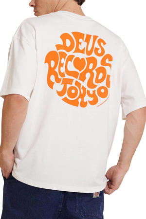 T-shirt wit