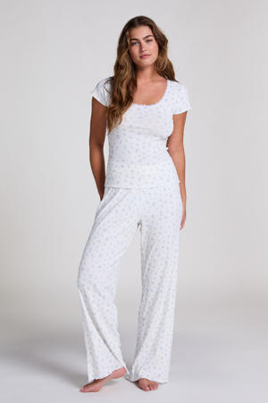 pyjama wit