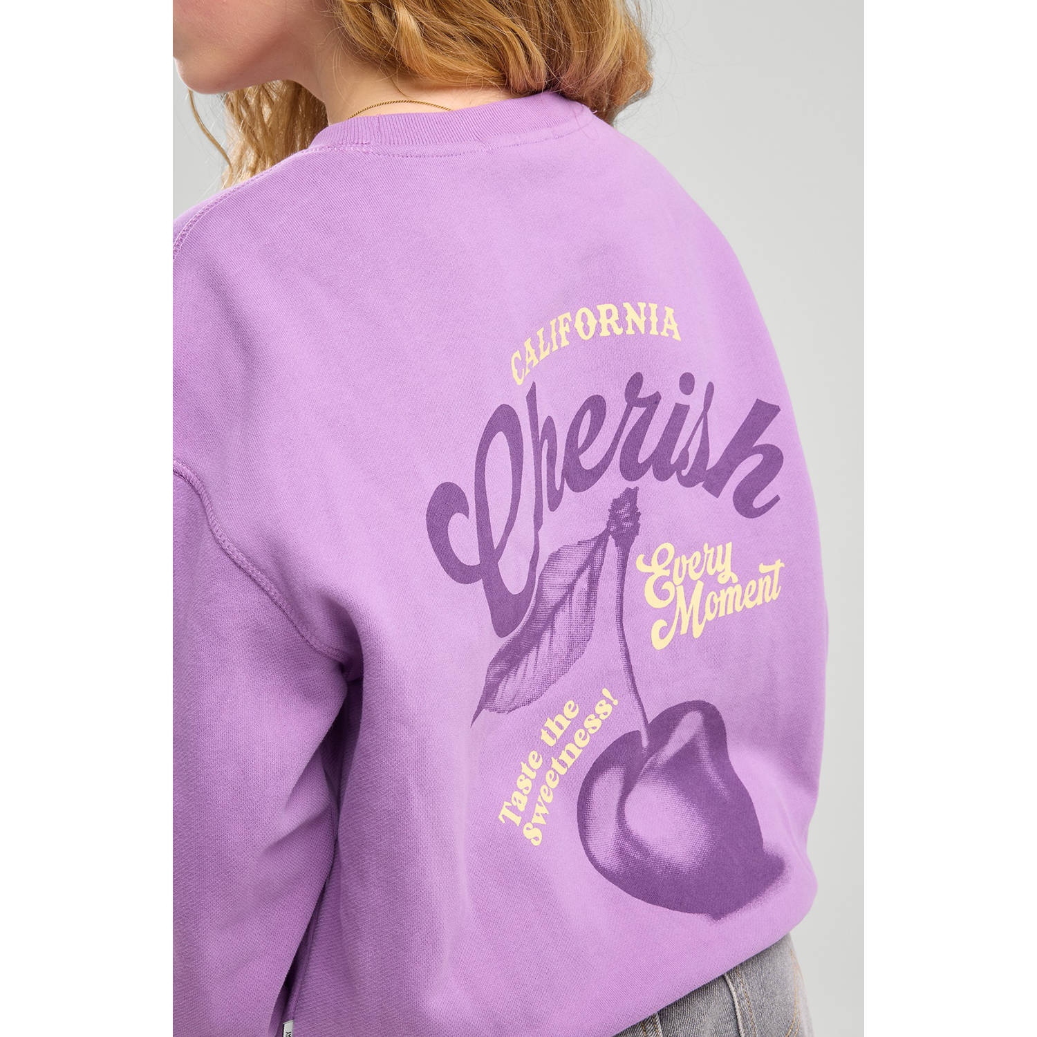 America Today sweater lila